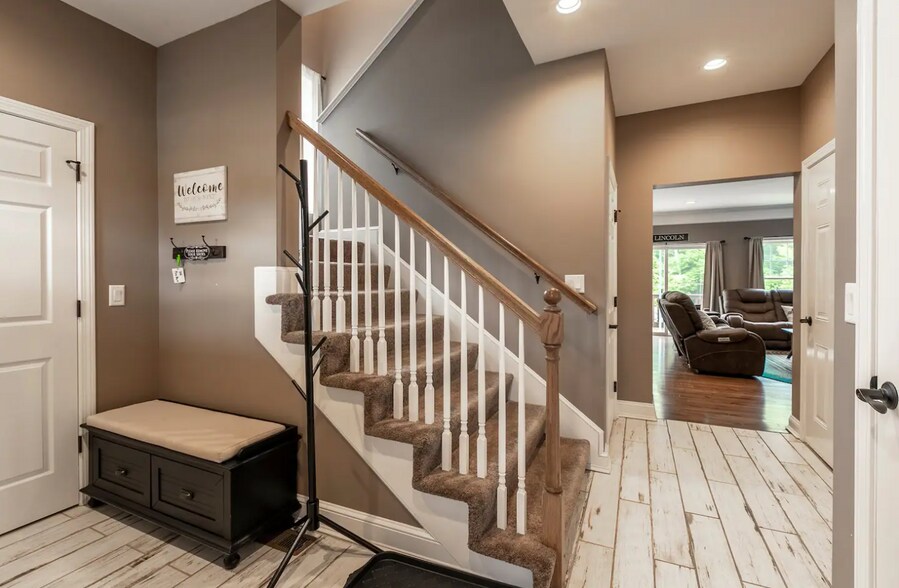 20 Pine Bluff Trce, Lincoln, NH à vendre - Photo intérieure – Image 3 sur 15