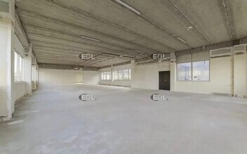 Local d’activités dans Les Ulis à louer Photo intérieure– Image 1 sur 3