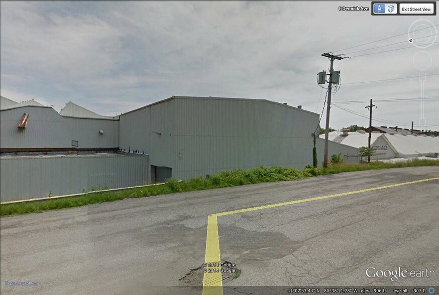 76 E Dennick Ave, Youngstown, OH à vendre - Photo de l’immeuble – Image 2 sur 2