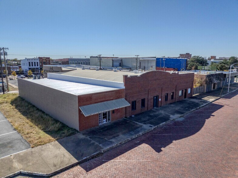 116 W Woodard St, Denison, TX à vendre - Photo de l’immeuble – Image 3 sur 19