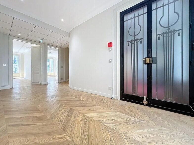 Bureau dans Paris à vendre - Photo intérieure – Image 2 sur 13