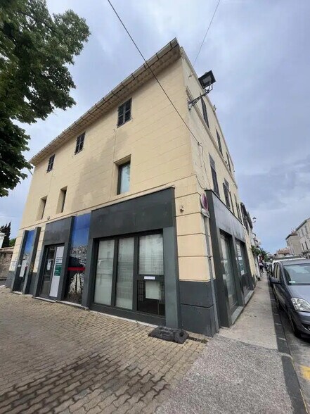 Bureau dans Marseille à louer - Photo de l’immeuble – Image 1 sur 13