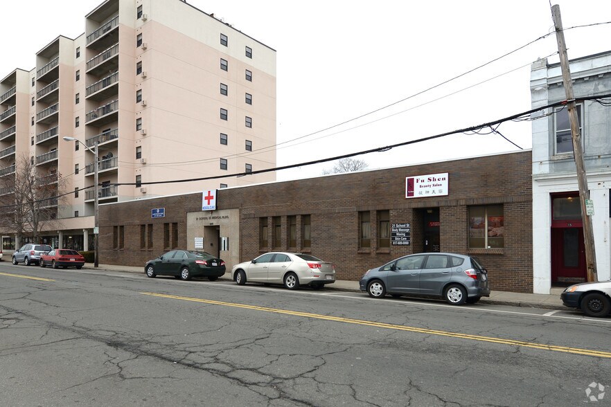 15-21 School St, Quincy, MA à vendre - Photo de l’immeuble – Image 2 sur 12
