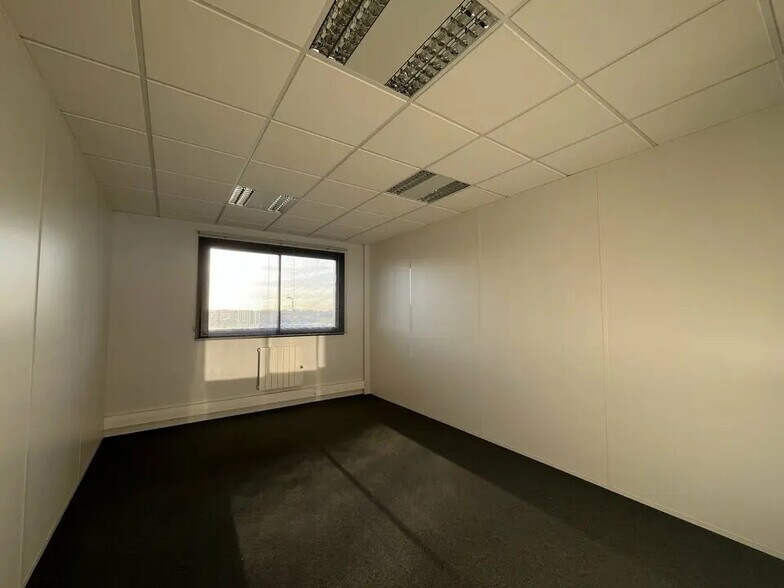Bureau dans Saint-Herblain à louer - Photo intérieure – Image 2 sur 6