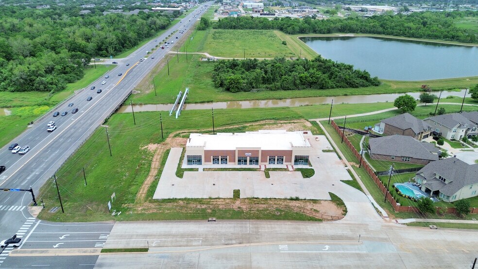 440 Crown Garden Trail, Sugar Land, TX à louer - Photo de l’immeuble – Image 3 sur 11