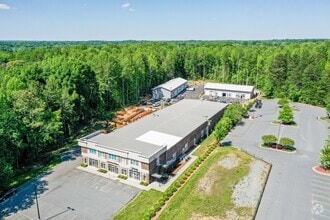 10931 E Independence Blvd, Matthews, NC - VUE AÉRIENNE  vue de carte
