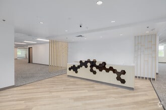 690 N Cofco Center Ct, Phoenix, AZ à louer Photo intérieure– Image 1 sur 5