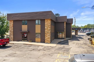 Plus de détails pour 3273 Church St, Stevens Point, WI - Bureau à vendre