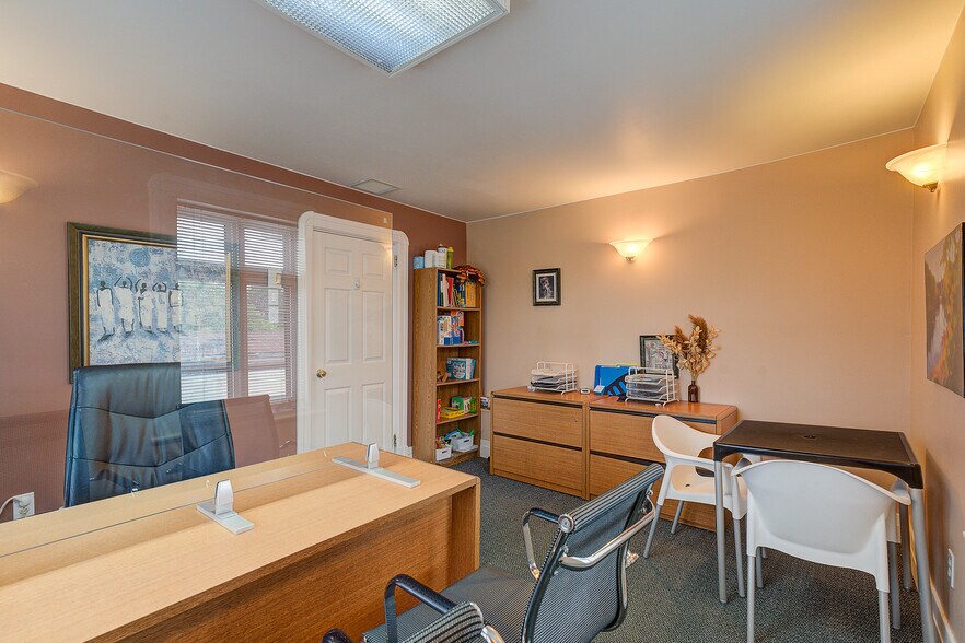 415 Rue Du Village, Repentigny, QC à vendre - Photo de l’immeuble – Image 3 sur 49