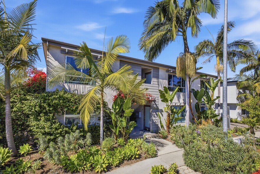 3425 Helms Ave, Culver City, CA à vendre - Photo de l’immeuble – Image 1 sur 31