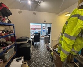 620-624 Limpsfield Rd, Warlingham à louer Photo intérieure– Image 2 sur 4