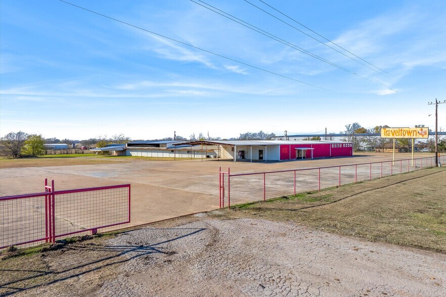 9474 US-175, Kemp, TX à vendre - Photo de l’immeuble – Image 3 sur 35