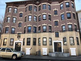 Plus de détails pour 18-26 Rollins St, Yonkers, NY - Logement à vendre
