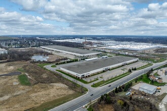 315 W Silverbell Rd, Orion, MI - VUE AÉRIENNE  vue de carte