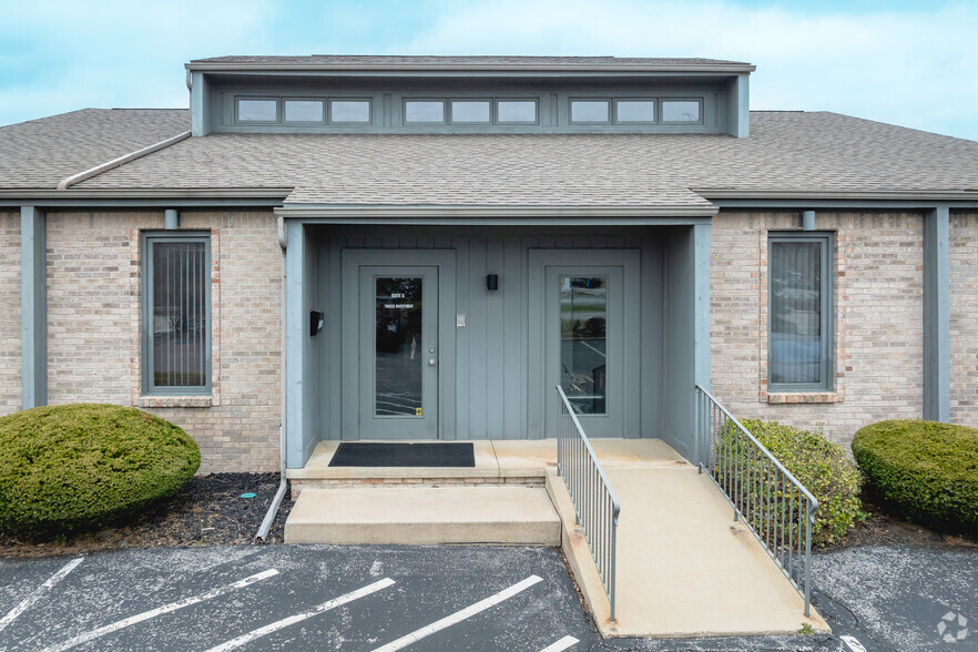 6800 W Central Ave, Toledo, OH à louer - Photo de l’immeuble – Image 3 sur 8