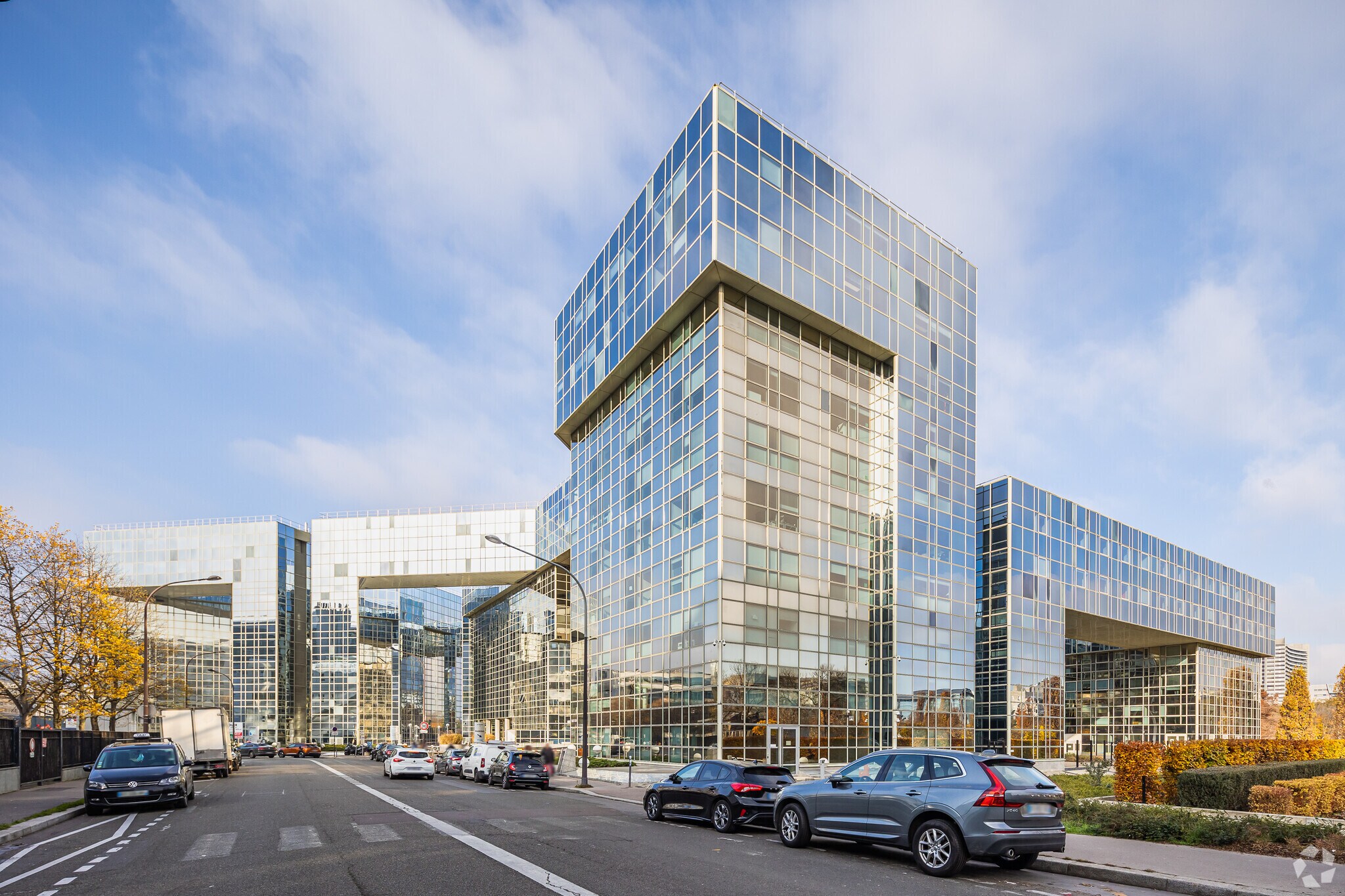 Bureau dans Paris à louer Photo principale– Image 1 sur 15