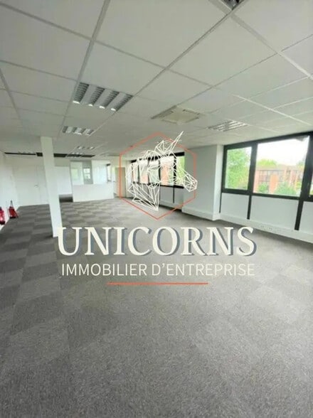 Bureau dans Labège à louer - Photo intérieure – Image 3 sur 9