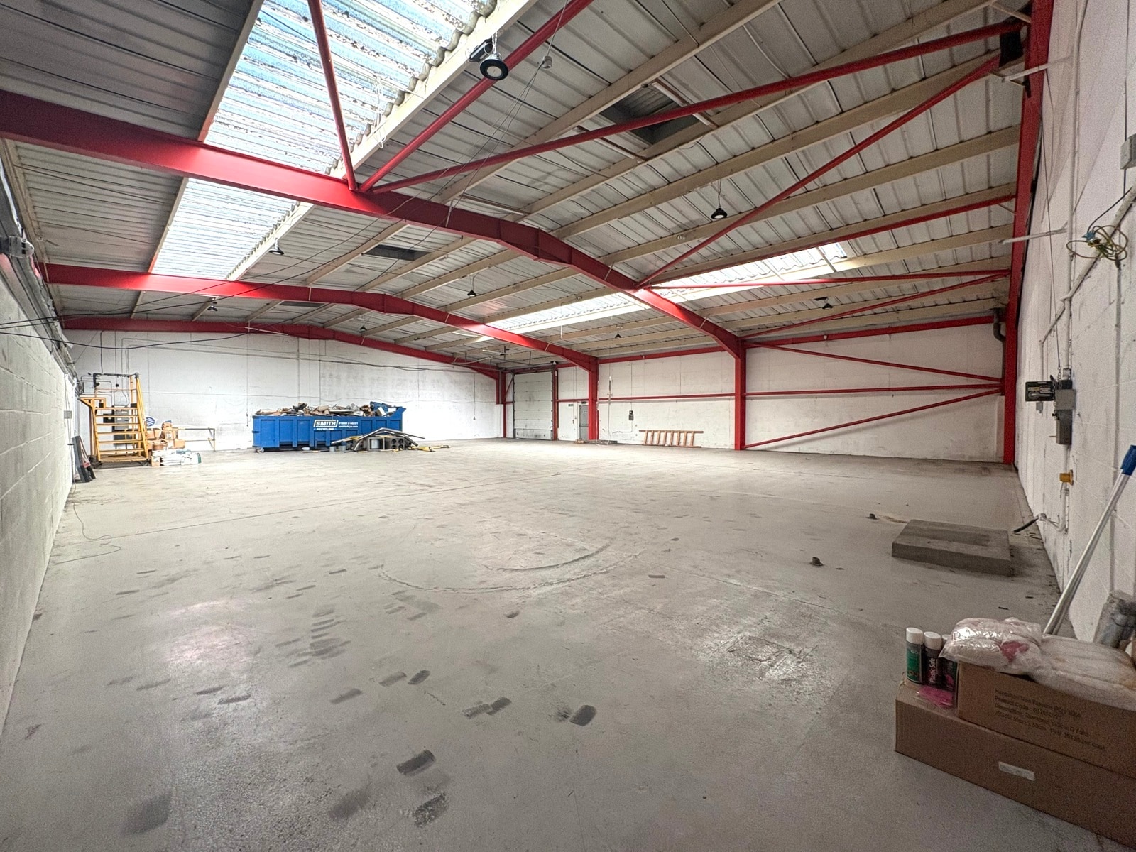 1 Peverel Dr, Milton Keynes à louer Photo intérieure– Image 1 sur 5