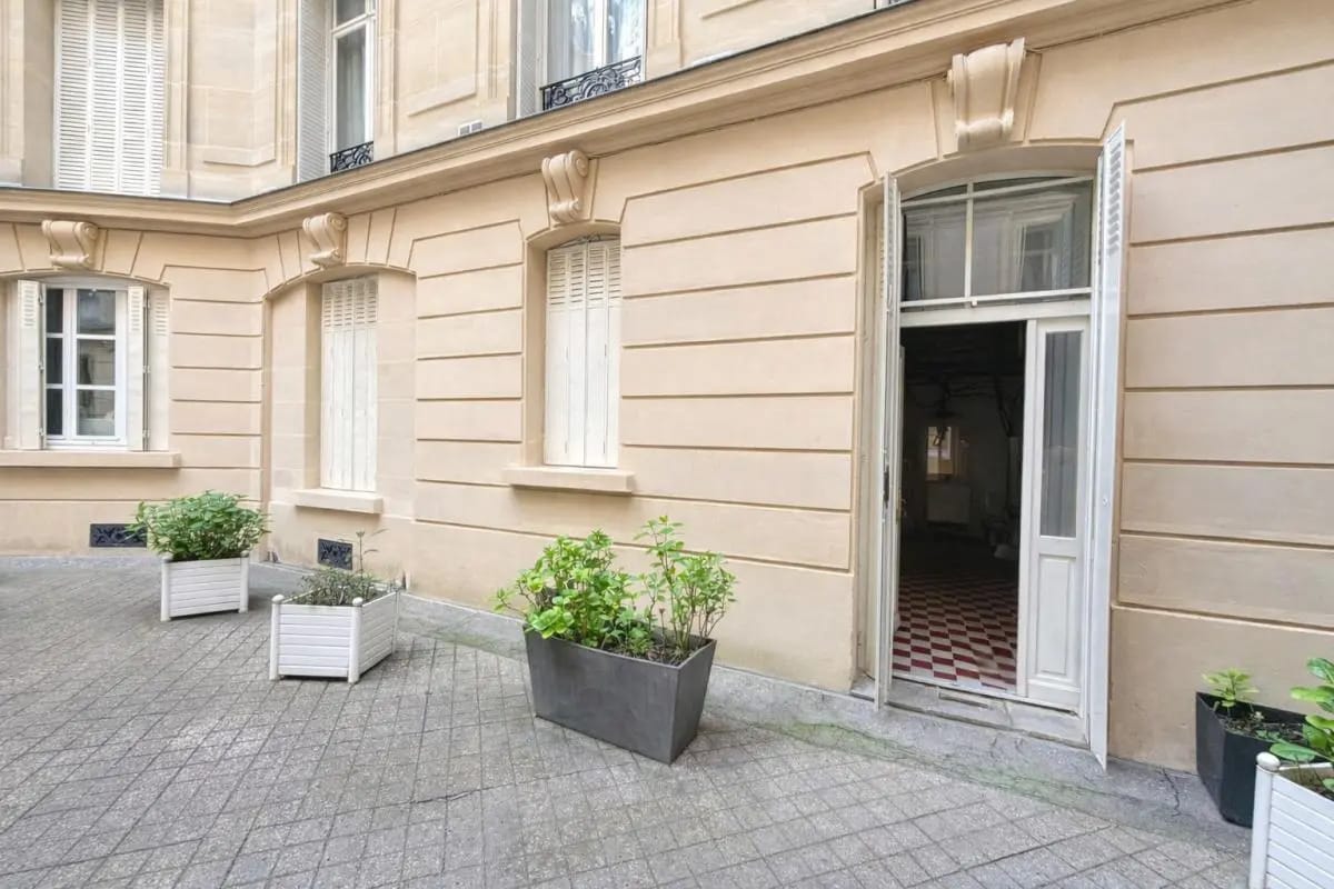 95 Avenue Victor Hugo, Paris à louer Photo de l’immeuble– Image 1 sur 5