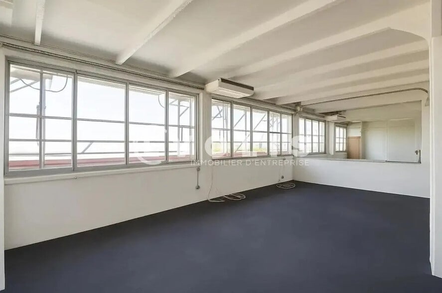 Bureau dans Paris à louer - Photo de l’immeuble – Image 3 sur 3