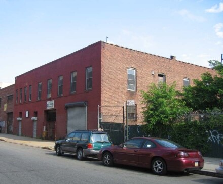 819 Bergen St, Brooklyn, NY à vendre Photo principale– Image 1 sur 2