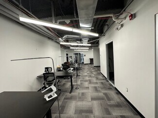 Plus de détails pour 88-94 Elm St, Rochester, NY - Bureau à louer