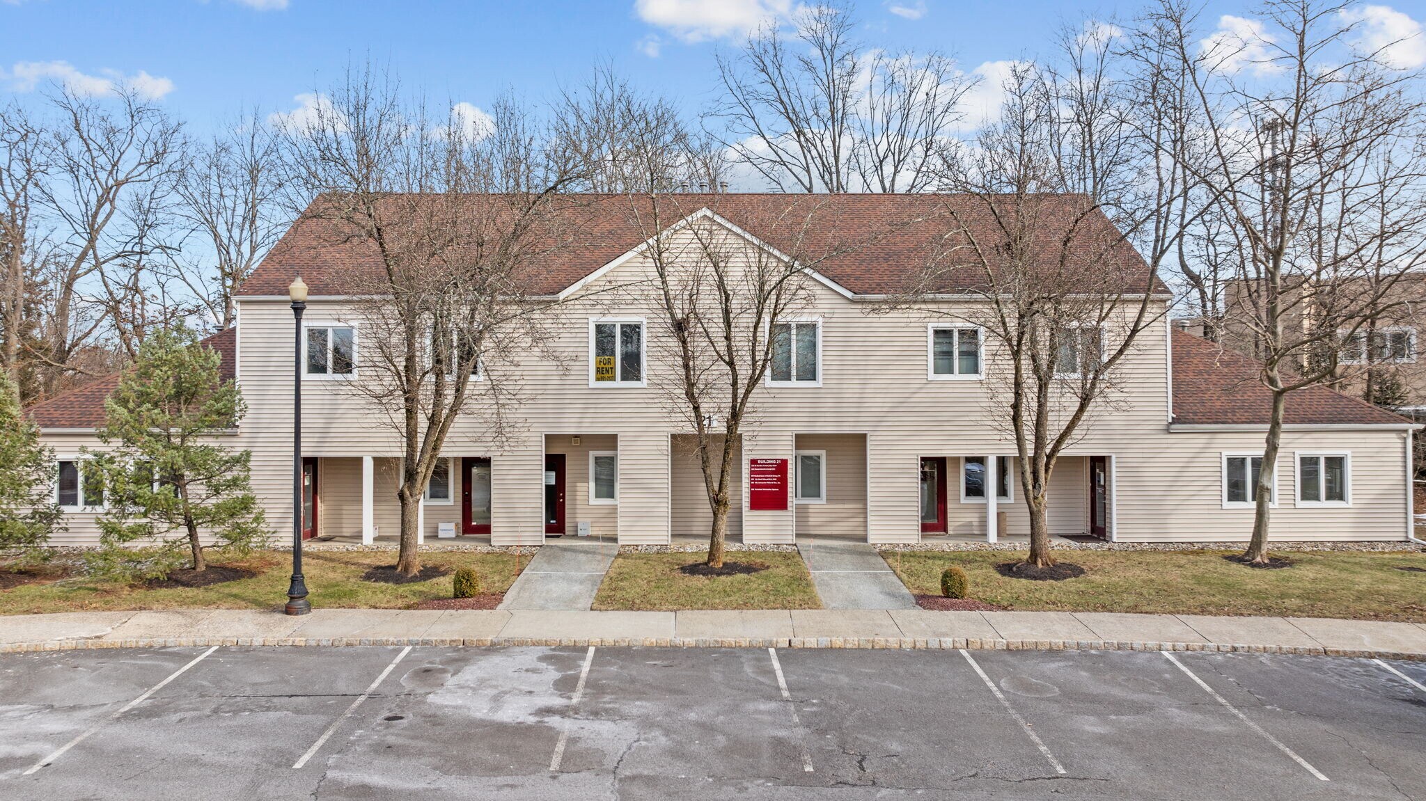 21 Clyde Rd, Somerset, NJ à vendre Photo principale– Image 1 sur 29