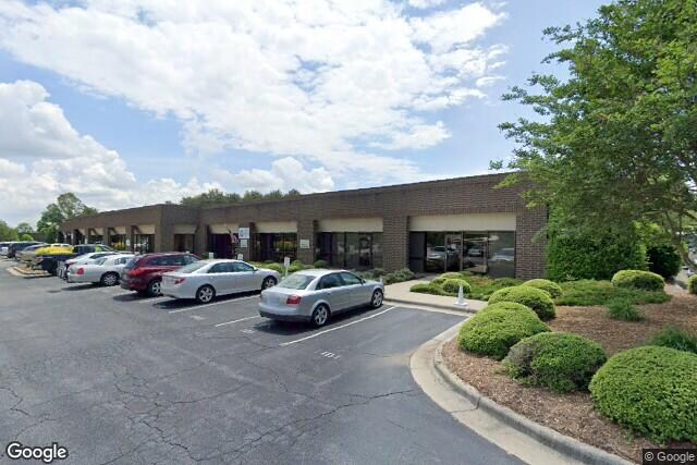 950 Tate Blvd, Hickory, NC à louer - Photo de l’immeuble – Image 2 sur 4