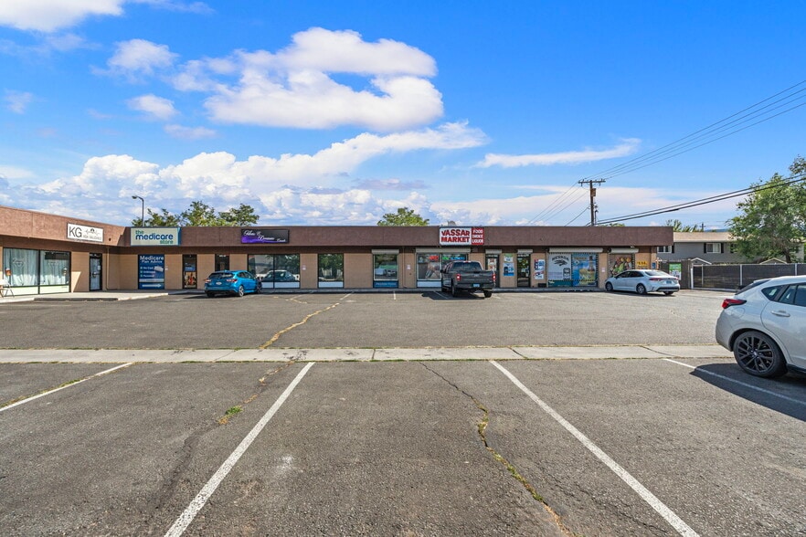 1870 Vassar St, Reno, NV à vendre - Photo de l’immeuble – Image 2 sur 13