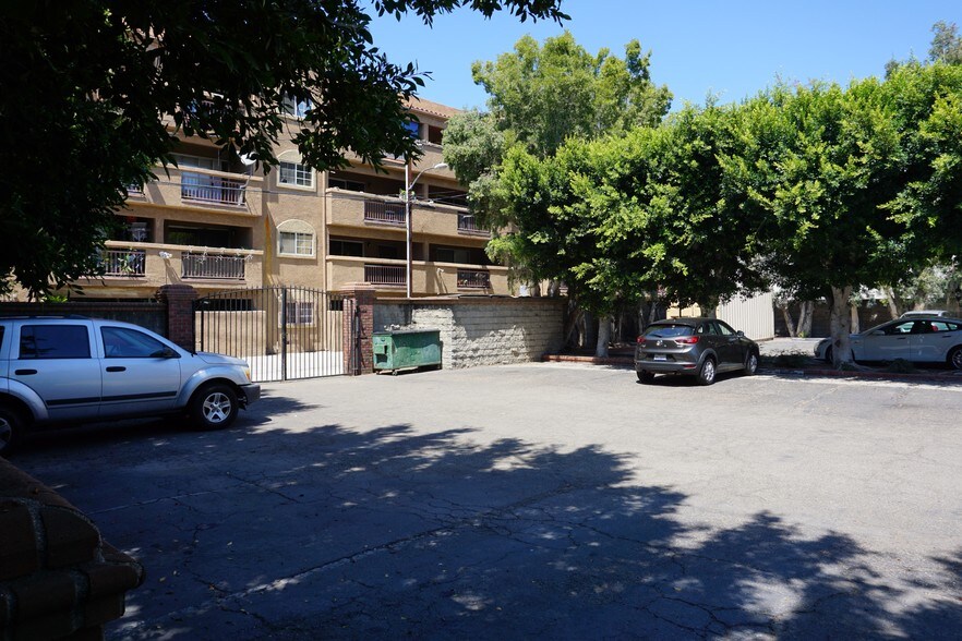 1502 N Broadway, Santa Ana, CA à vendre - Photo de l’immeuble – Image 3 sur 8