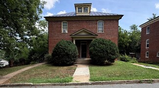 Plus de détails pour Charlottesville Multifamily Portfolio – Logement à vendre, Charlottesville, VA