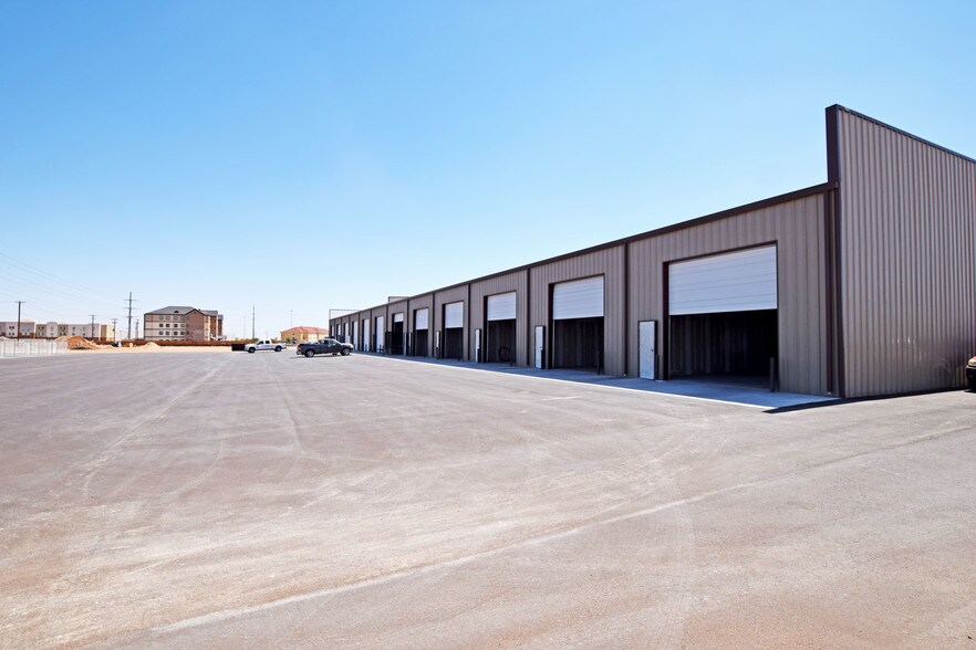 801 S Pagewood Ave, Odessa, TX à louer - Photo de l’immeuble – Image 3 sur 11