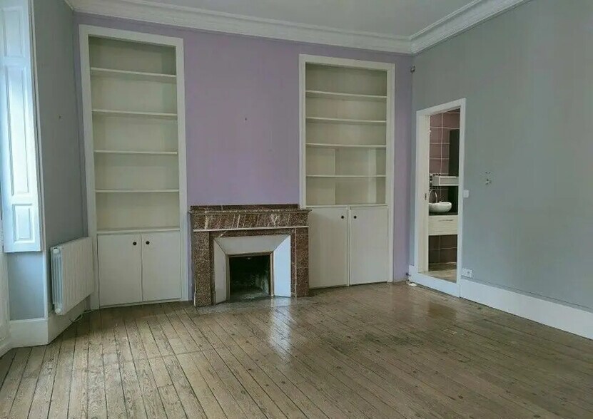 Bureau dans Paris à louer - Photo de l’immeuble – Image 1 sur 3