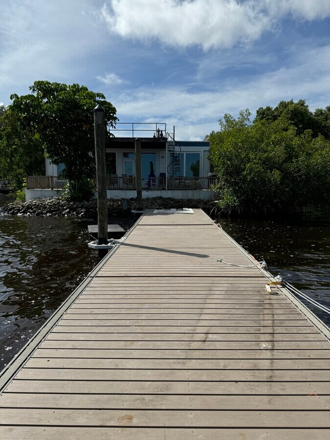 View Photo