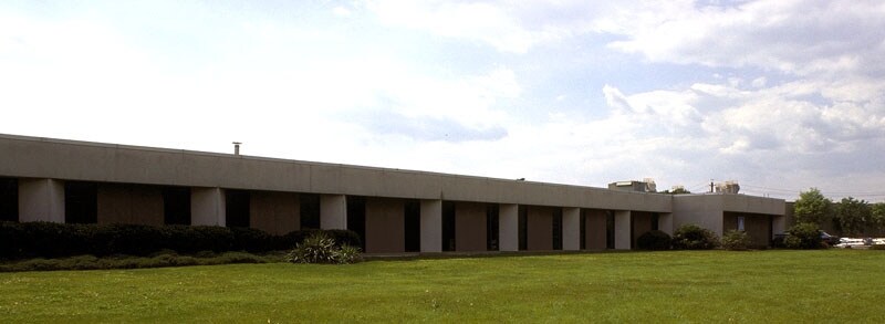 2 Kilmer Rd, Edison, NJ à louer - Photo de l’immeuble – Image 3 sur 9