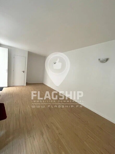 Local commercial dans Paris à vendre - Photo intérieure – Image 3 sur 6