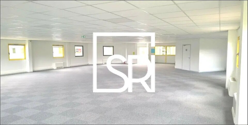 Bureau dans Aubière à louer Photo de l’immeuble– Image 1 sur 11