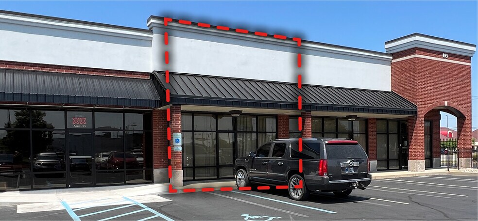 893 E Main St, Greenwood, IN à louer - Photo de l’immeuble – Image 2 sur 9