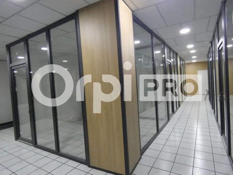 Local commercial dans Manosque à vendre - Photo intérieure – Image 3 sur 9