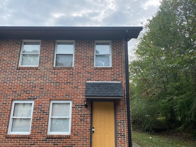 214 Patricia Ann Dr SE, Dalton, GA à vendre - Photo de l’immeuble – Image 3 sur 13