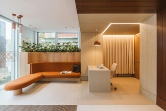 Plus de détails pour 2A Mansel Rd, Londres - Bureau à louer