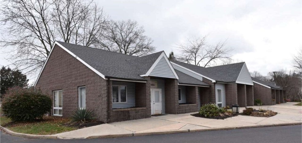445 White Horse Ave, Hamilton, NJ à vendre - Photo de l’immeuble – Image 1 sur 6