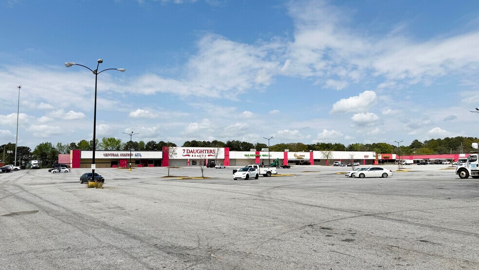 4827-4903 Old National Hwy, College Park, GA à louer - Photo de l’immeuble – Image 3 sur 8