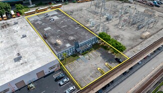 Plus de détails pour 601 W 20th St, Hialeah, FL - Industriel/Logistique à louer
