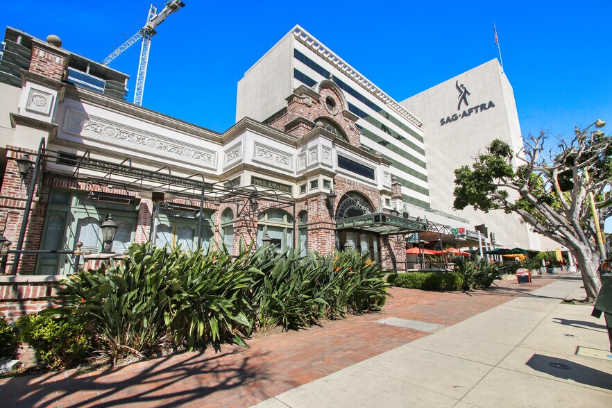 5757 Wilshire Blvd, Los Angeles, CA à louer - Photo de l’immeuble – Image 3 sur 63