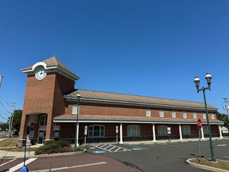 Plus de détails pour 350 Main St, Pennsburg, PA - Local commercial à louer