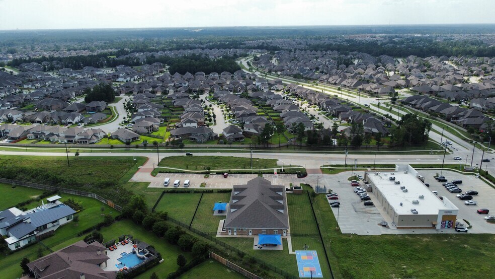 27084 Birnham Woods Dr, Spring, TX à vendre - Aérien – Image 2 sur 10