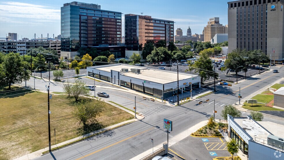 1126 N Saint Marys St, San Antonio, TX à louer - Aérien – Image 3 sur 11