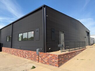 Plus de détails pour 6500 N Shartel Ave, Oklahoma City, OK - Industriel/Logistique à louer