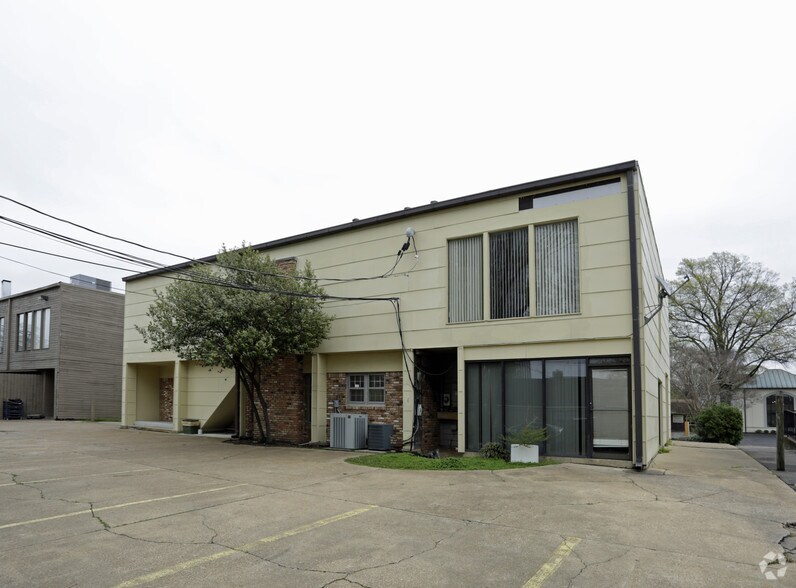 771 E Brookhaven Cir, Memphis, TN à louer - Photo de l’immeuble – Image 3 sur 15